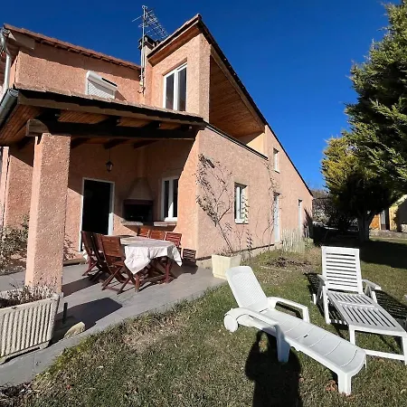 Lumineux , Terrasse, A 5 Min *